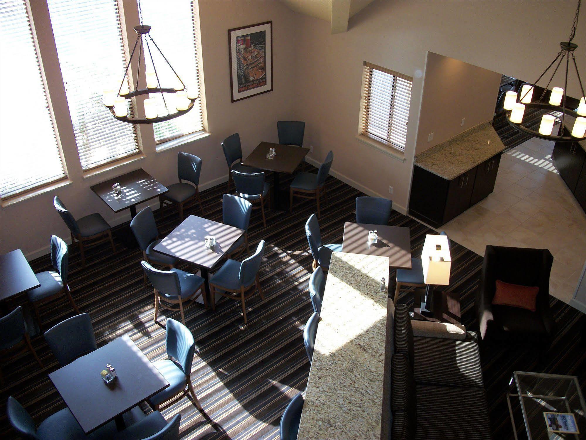 Hawthorn Suites Of Troy Restaurant foto